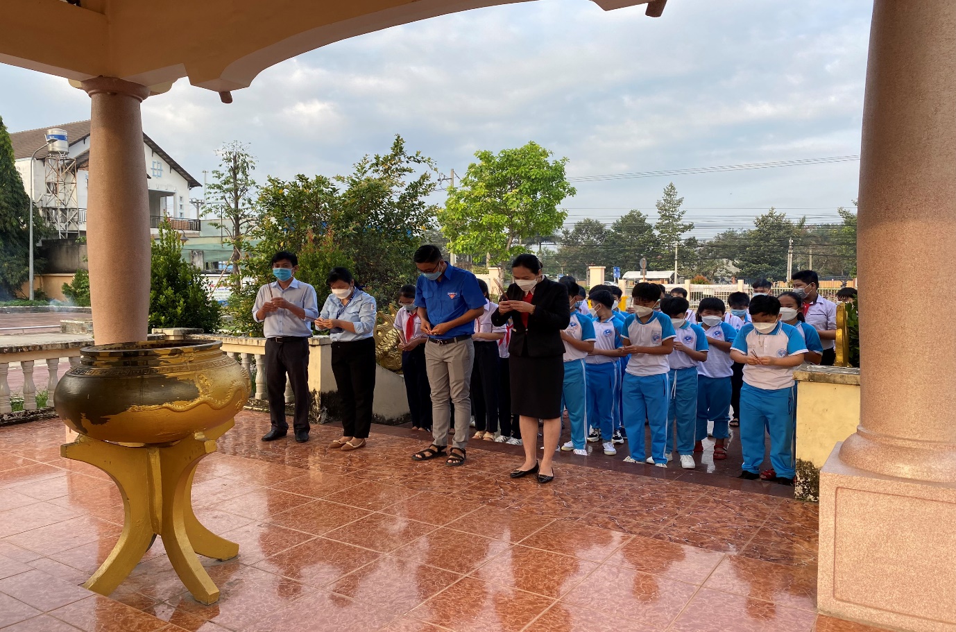 TRƯỜNG THCS CHÁNH PHÚ HÒA TỔ CHỨC SINH HOẠT KỈ NIỆM 72 NĂM NGÀY TRUYỀN THỐNG HSSV VIỆT NAM (09/01/1950 – 09/01/2022)